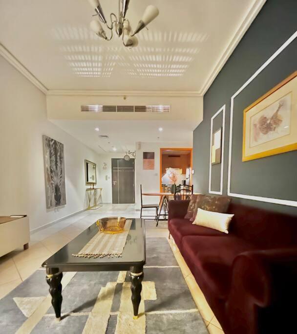 Appartement Chic 3 Bedroom *